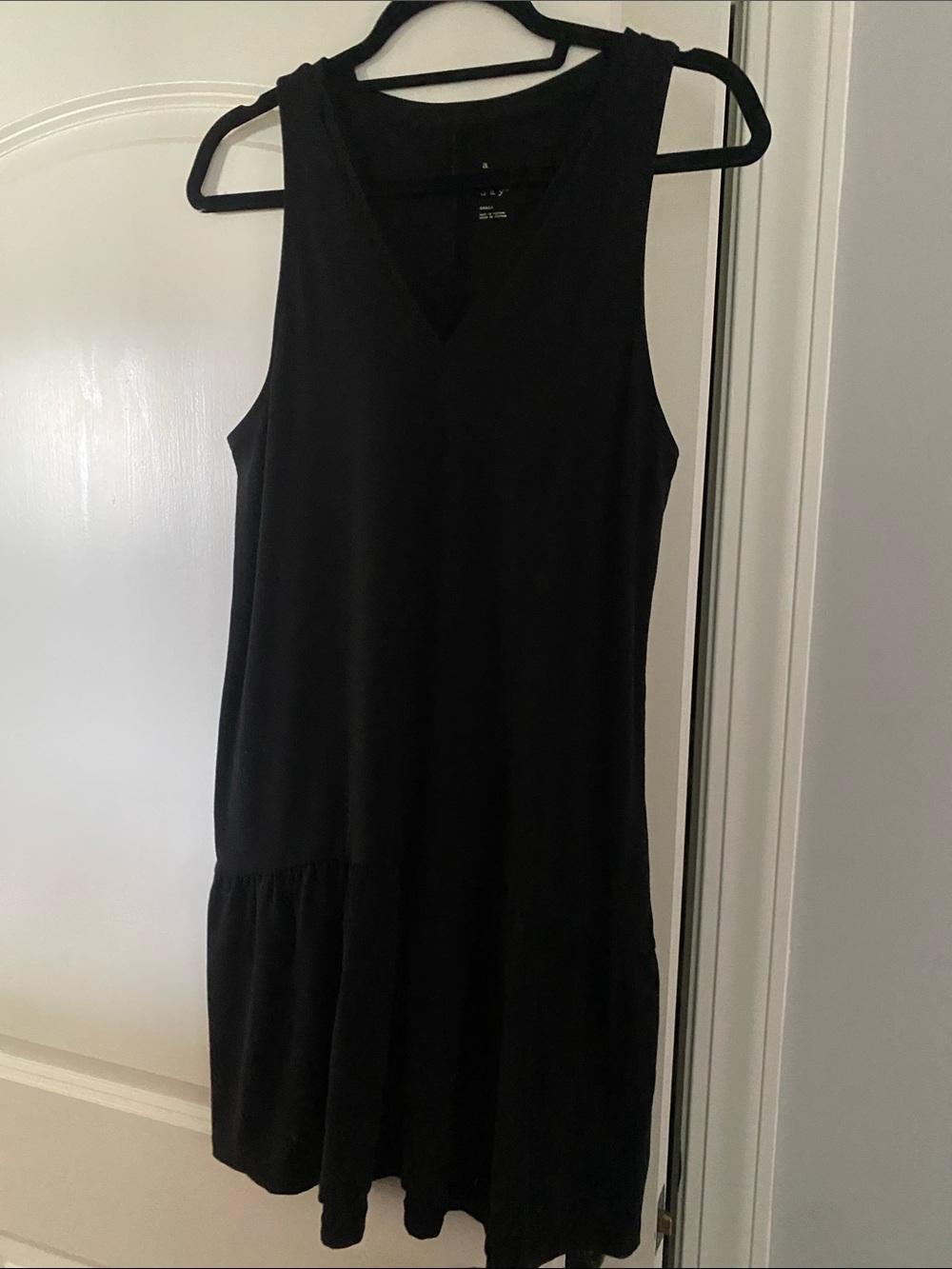 a new day Black Sleeveless V-Neck Midi Dress